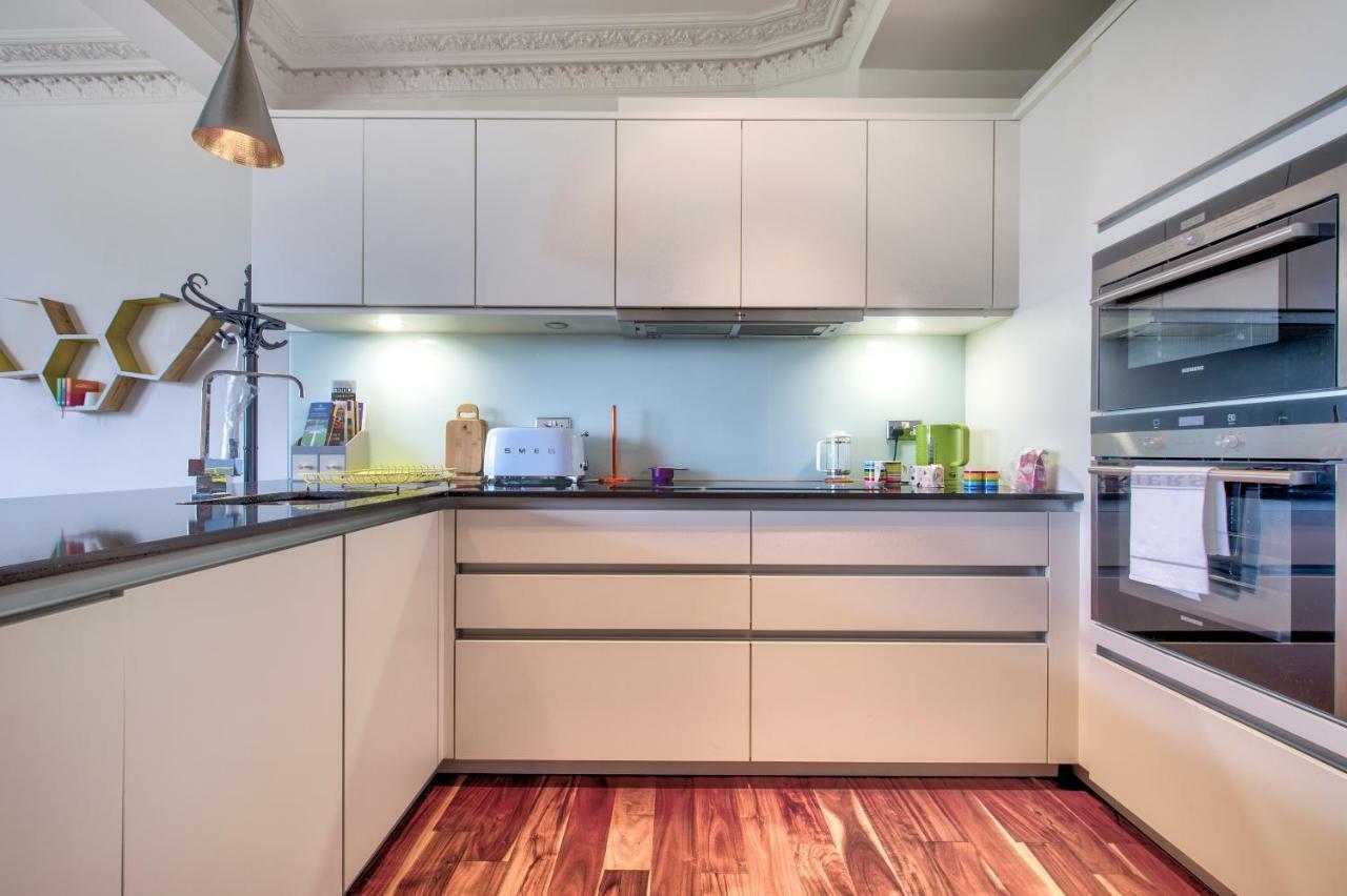 Апартаменты Modern Flat With Fantastic Views Эдинбург Экстерьер фото